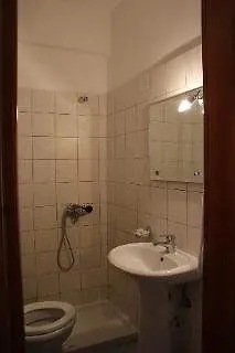 J & B Hotel Sarande